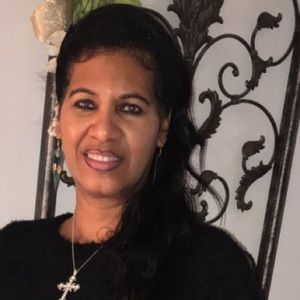 Meet your Posher, Pamela